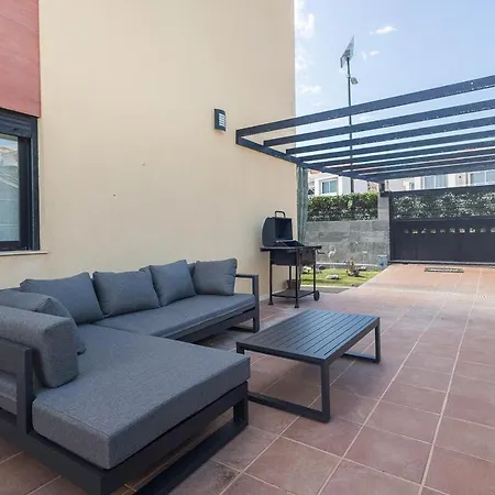 Guestready - Datana Con Barbacoa Y Piscina Privada Arguineguin 4*